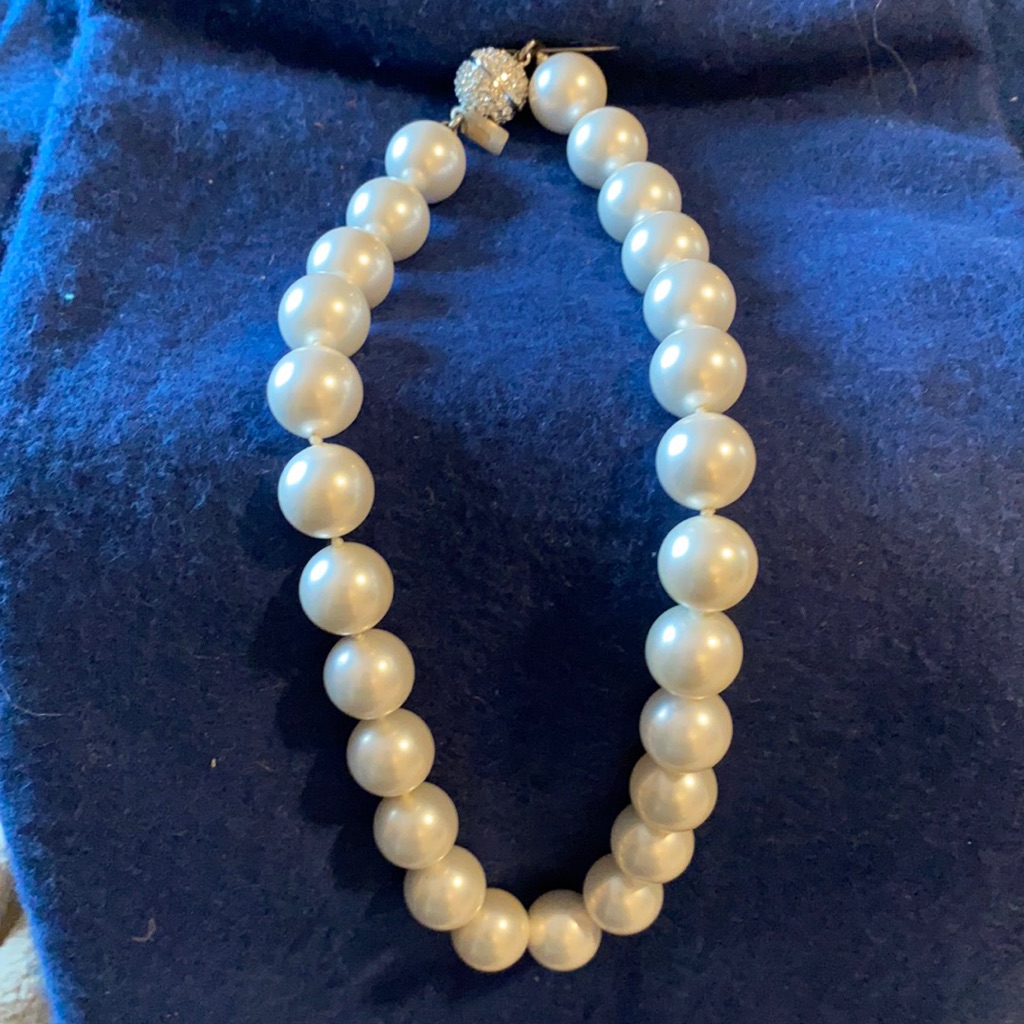 Vintage Pearl Necklace
